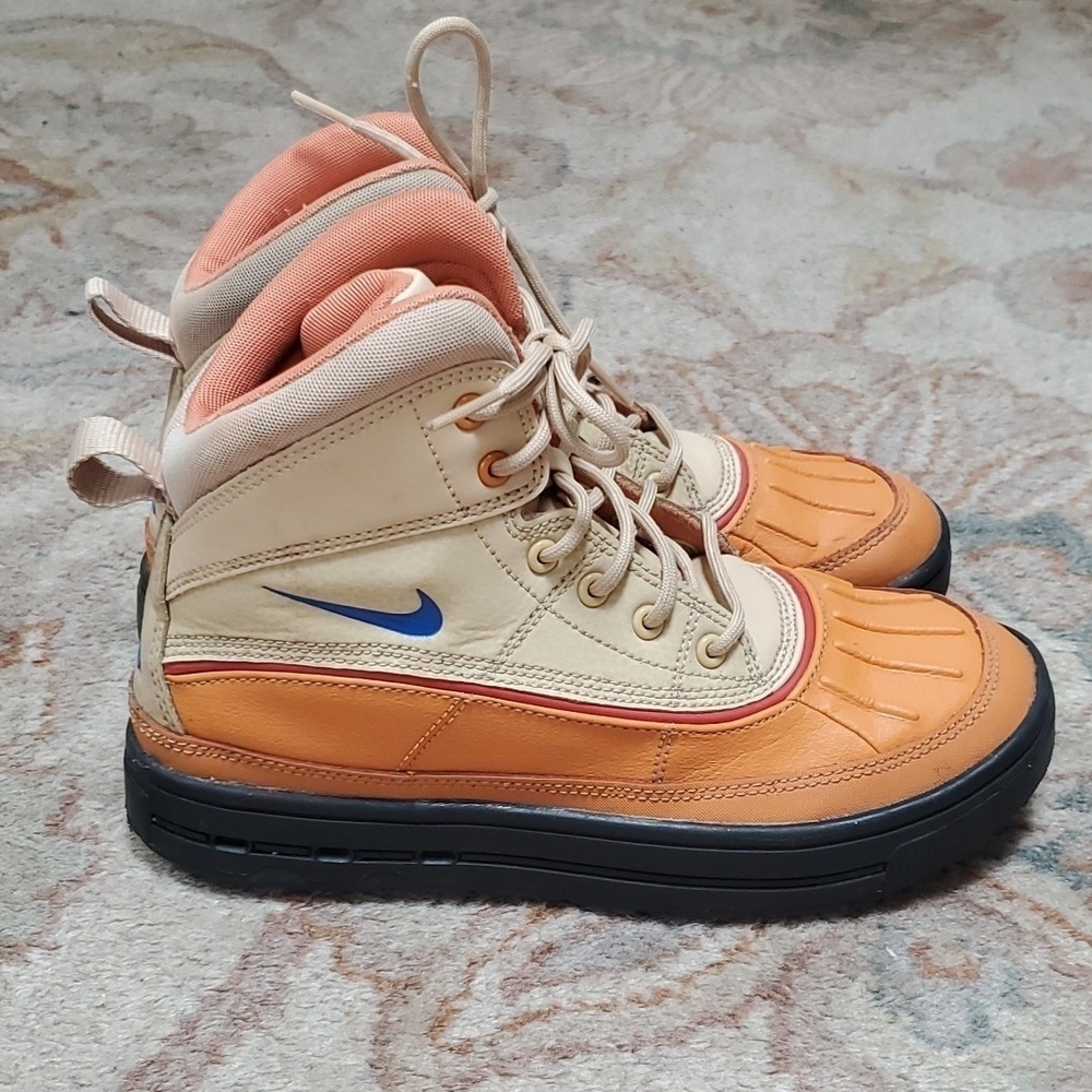Nike Woodside 2 ACG high top sneakers